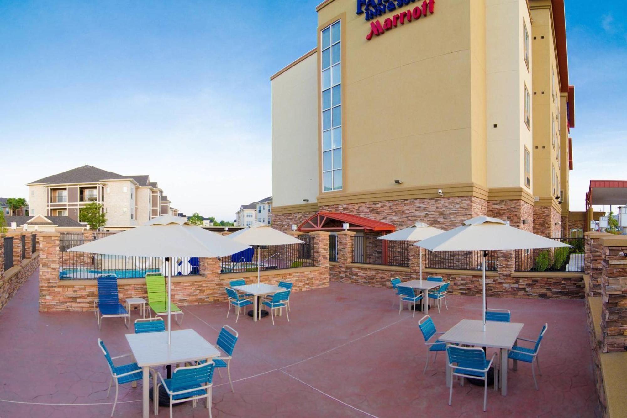 Fairfield Inn And Suites By Marriott North Spring Εξωτερικό φωτογραφία