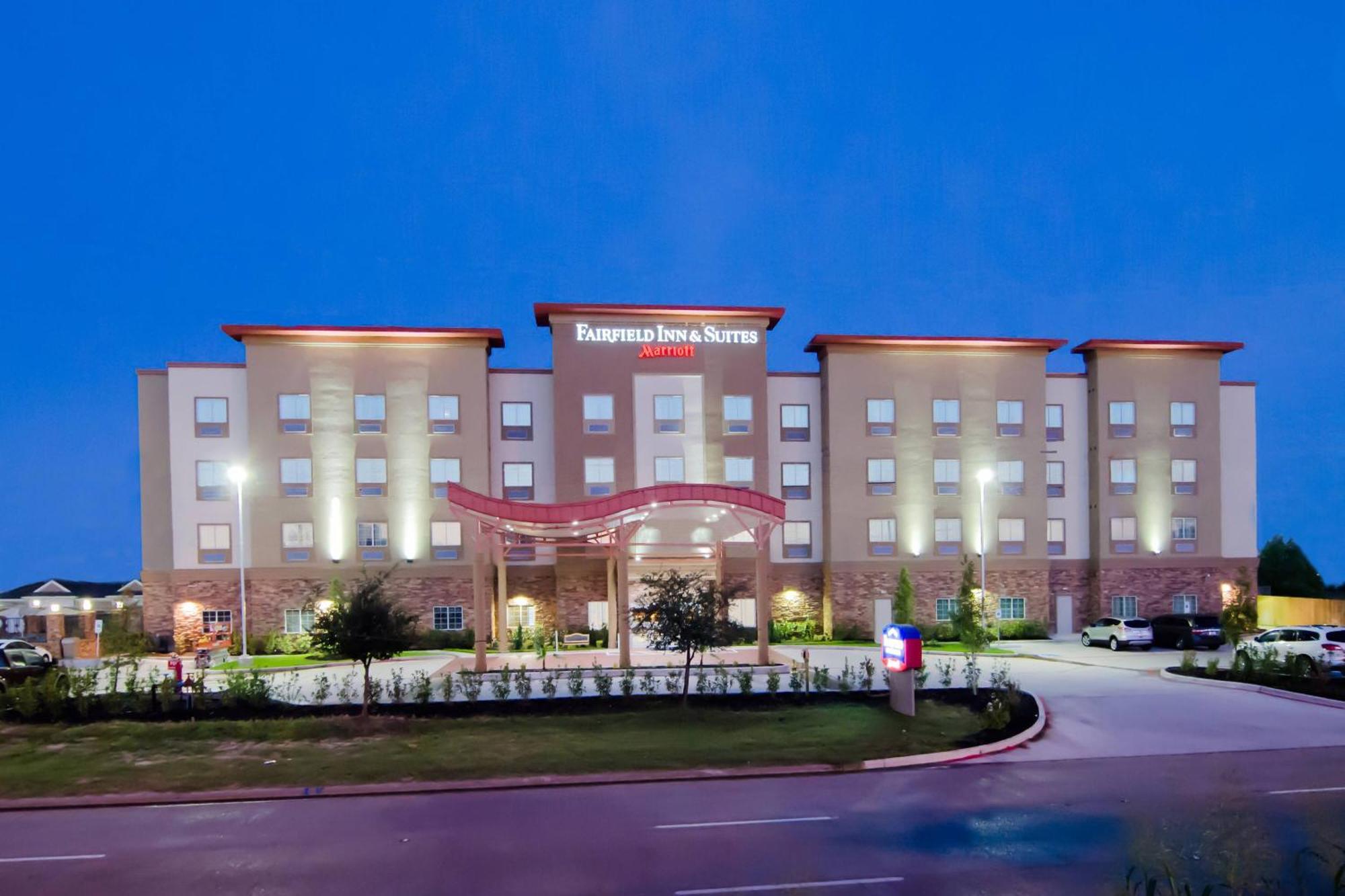 Fairfield Inn And Suites By Marriott North Spring Εξωτερικό φωτογραφία